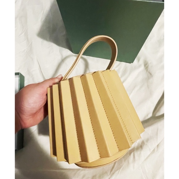 Mlouye | Mini Lantern Bag Pleated - Champagne | brand new - Picture 2 of 8